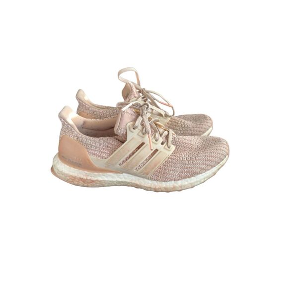 Women’s Adidas Size 7 UltraBoost 'Ash Peach' - Picture 4 of 6